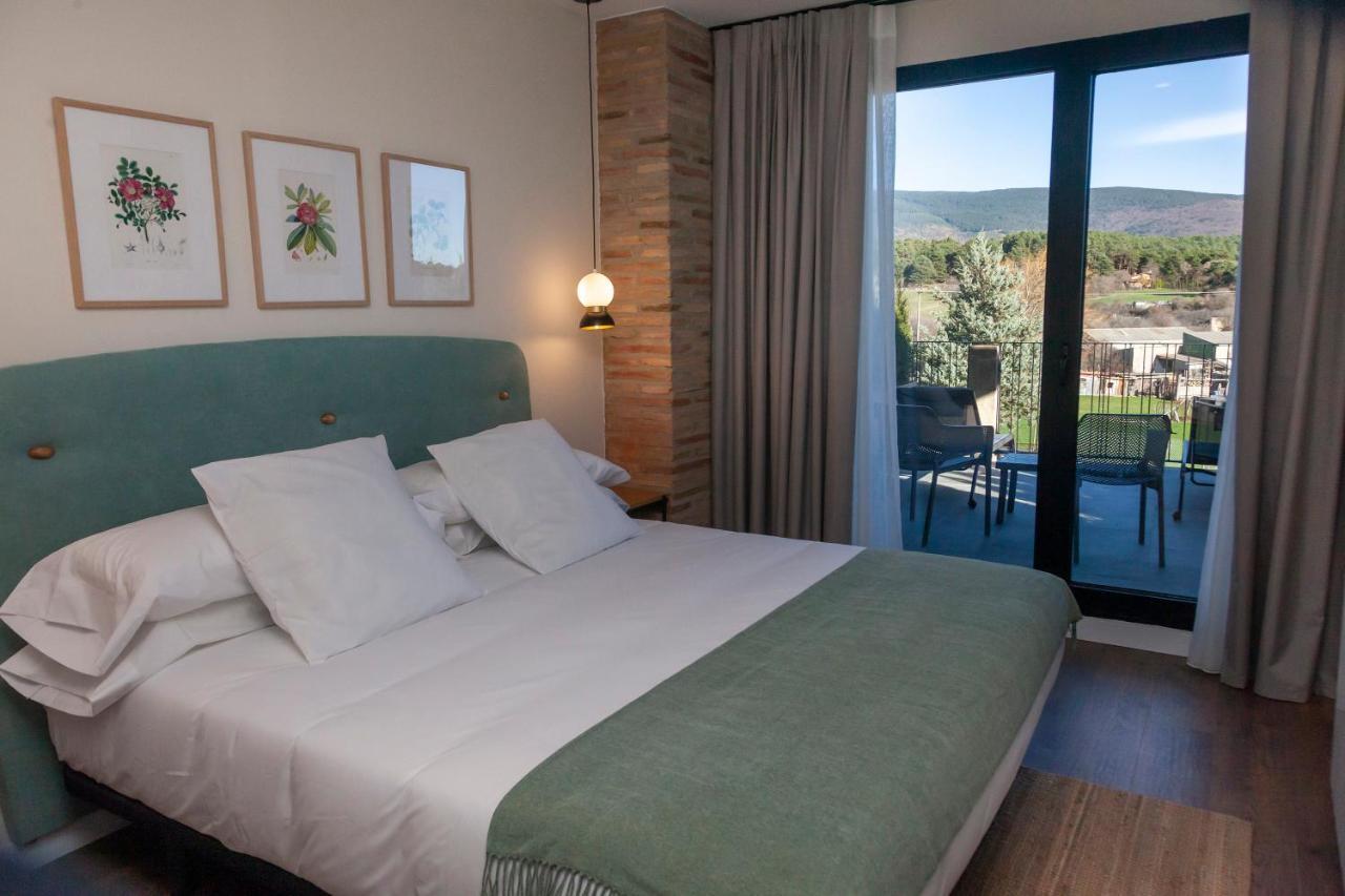 Duruelo Mountain Suites ดูรวยโล เด ลาเซียร์รา ภายนอก รูปภาพ