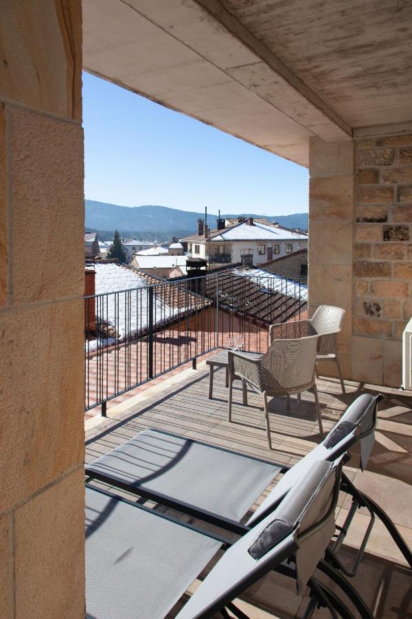 Duruelo Mountain Suites ดูรวยโล เด ลาเซียร์รา ภายนอก รูปภาพ