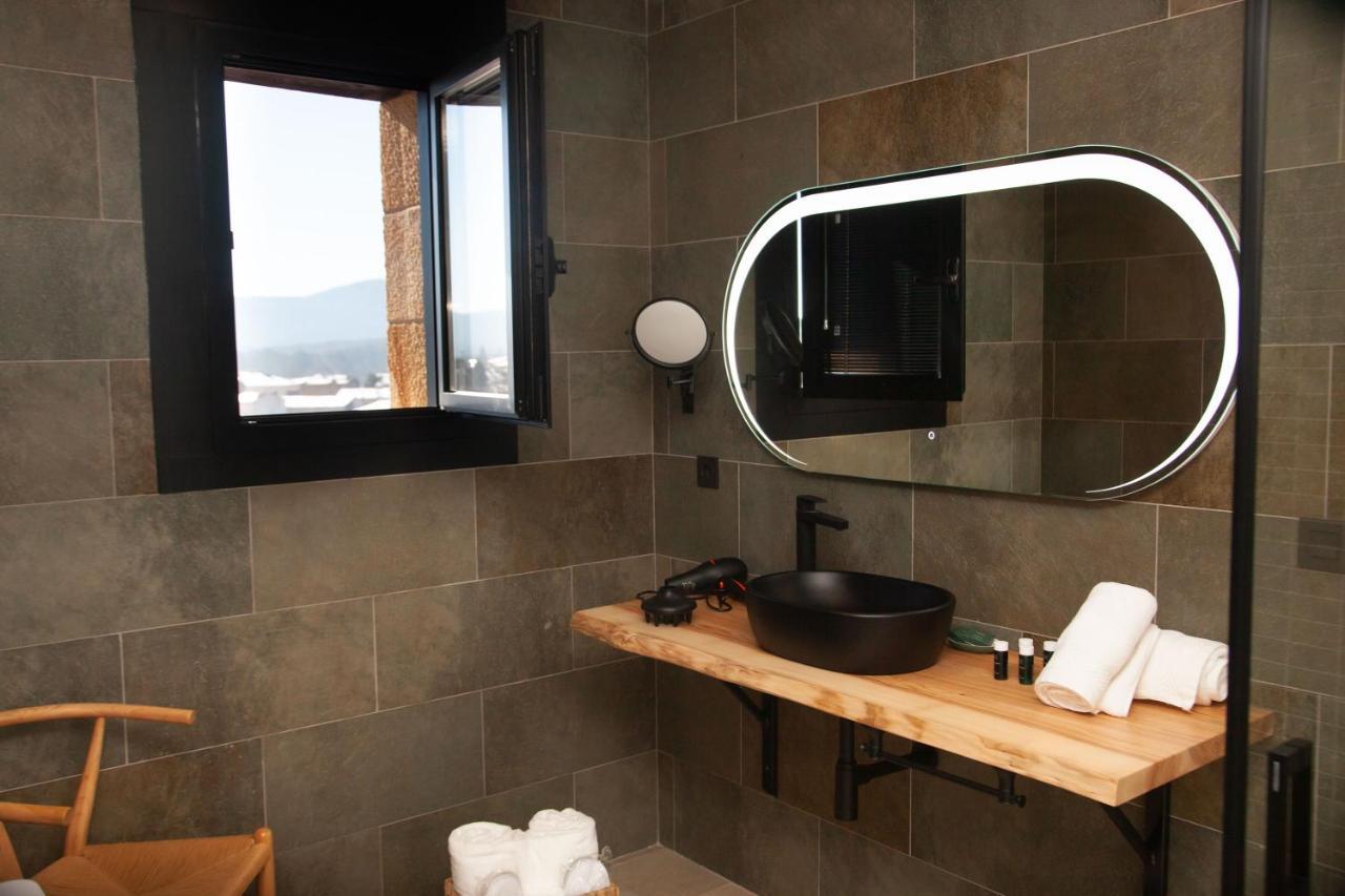 Duruelo Mountain Suites ดูรวยโล เด ลาเซียร์รา ภายนอก รูปภาพ